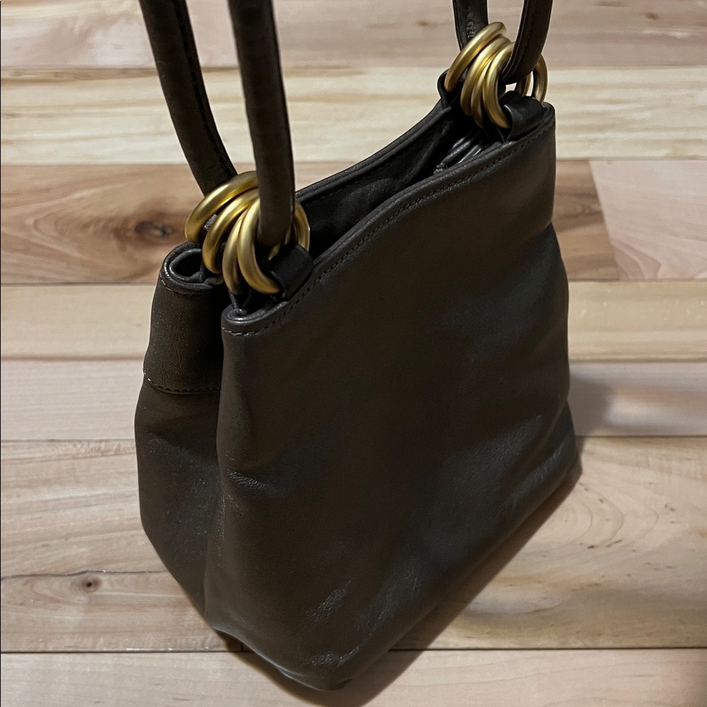 Chic Vintage Bronze Leather Bag - Picture 8 of 17